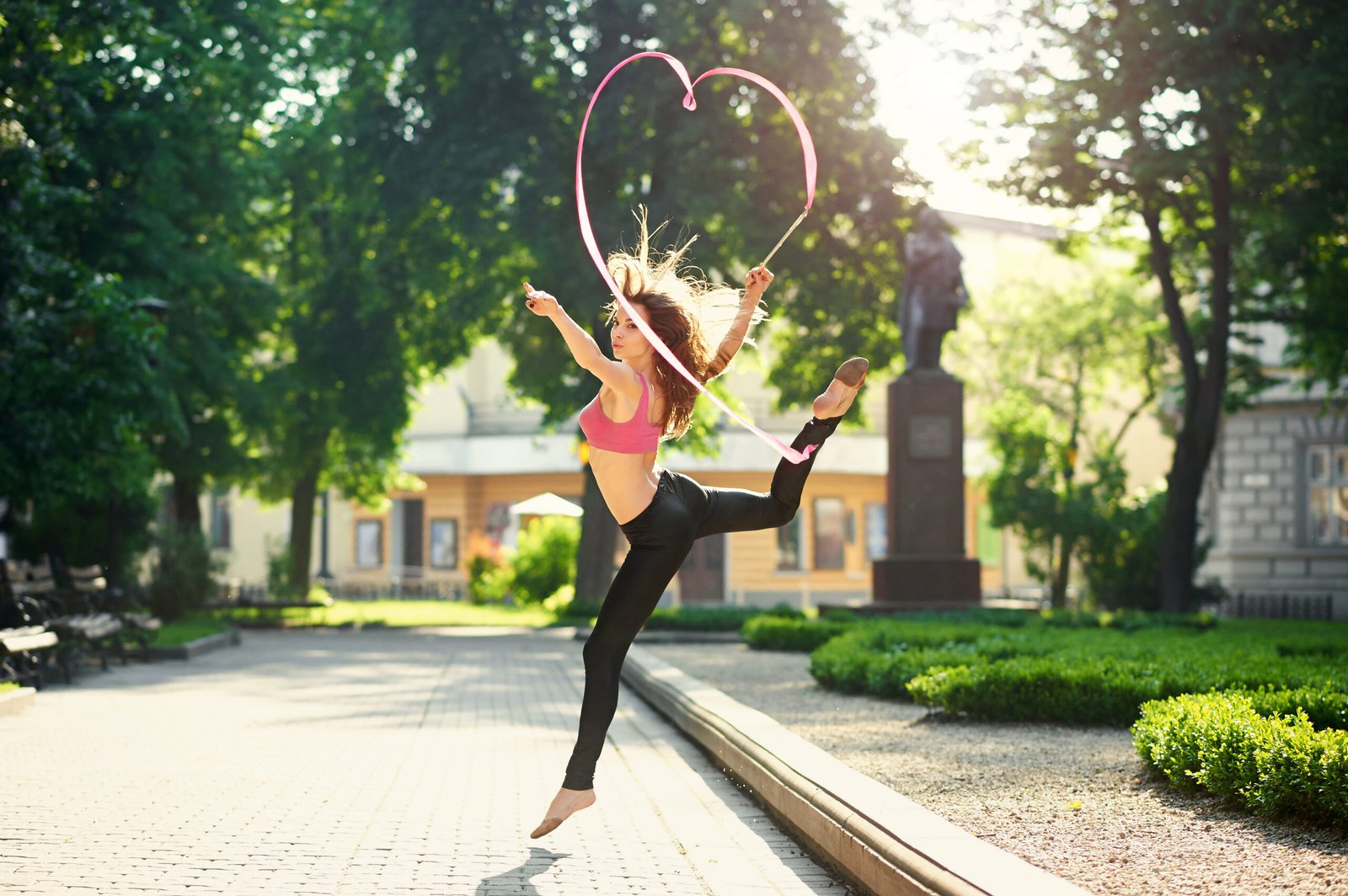 https://otcnewsmagazine.com/how-walking-can-help-burn-500-calories-16bjun/